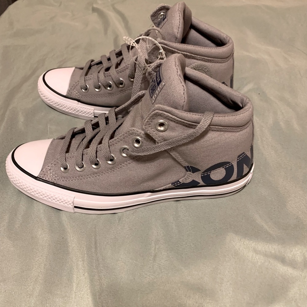 Tennis Shoes